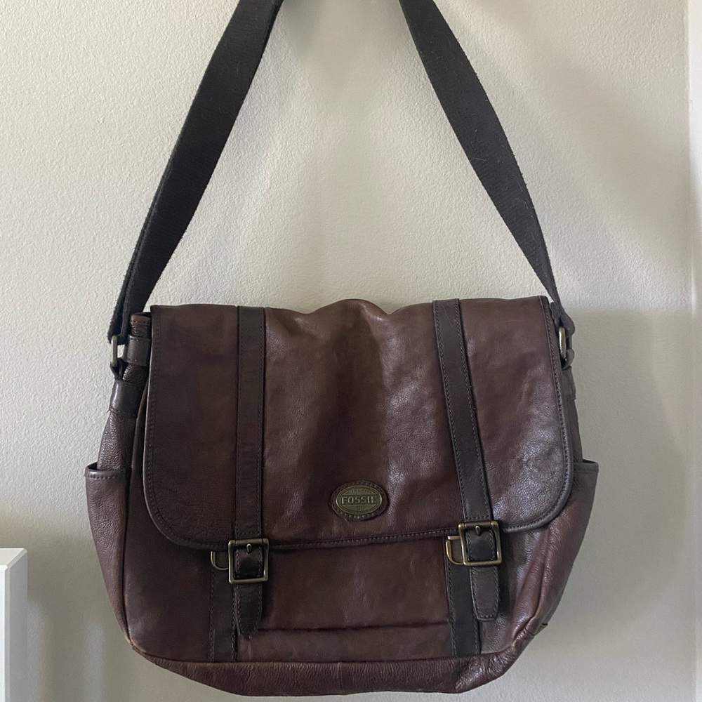 Fossil leather bag